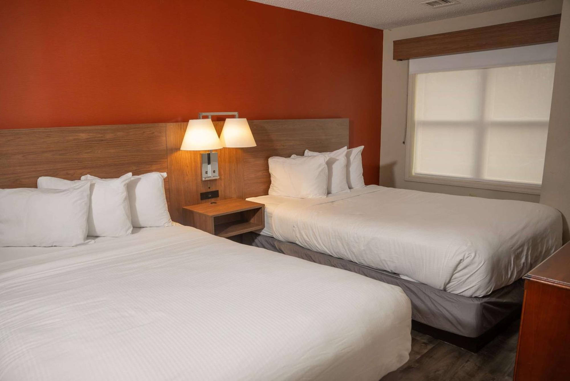Hotel Hawthorn By Wyndham Erie
